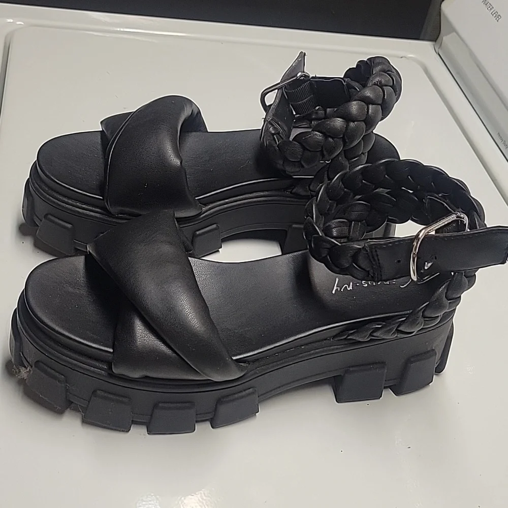 Circus NY sandals